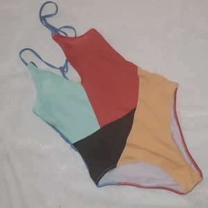 One piece bathing suit